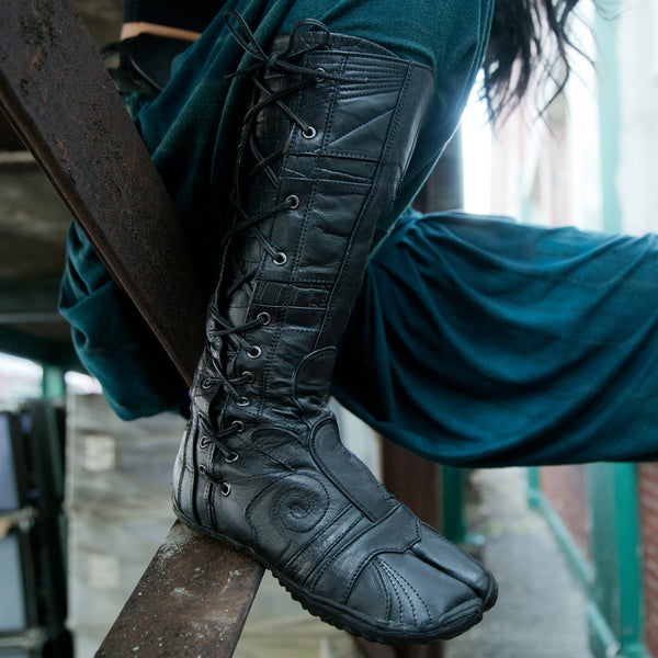 Women's Spiral Tabi - Classic Black