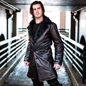 Men's Warlock Coat - Giantsblood Burgundy with Black Fur, Size Small