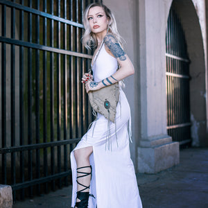 Summoner's Gown - White