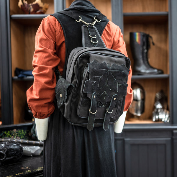 Heartseeker Backpack - Nightcourt