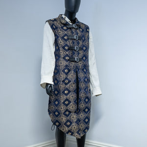 Bramblewood Longvest Sample: Brocade 1 - Navy & Gold, Size 2X