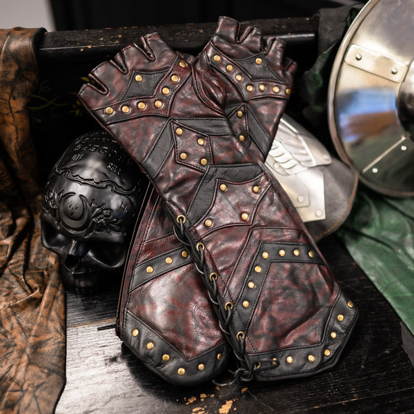 Bramblewood Gauntlets - Giantsblood Burgundy