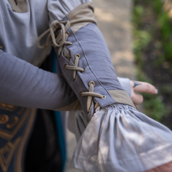 Highperch Wizard Arm Warmers - Arcane Grey