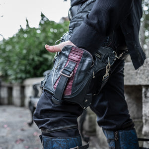 Gunslinger Stash - Classic Black and Unicornblood, Size Small