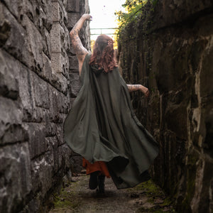 Wayfinder Cloak - Dark Green