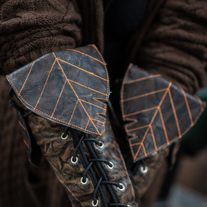 Heartseeker Gauntlets - Harvestmoon