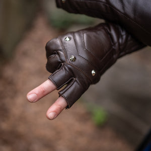Razorpine Fingerless Gauntlets - Dark Brown
