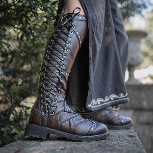 Men's Bramblewood Boots - Giantsblood Burgundy and Classic Black